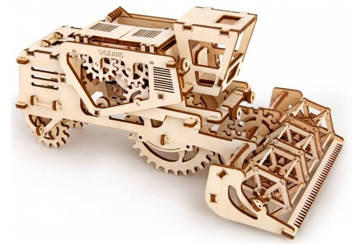 UGears Combine Harvester 07