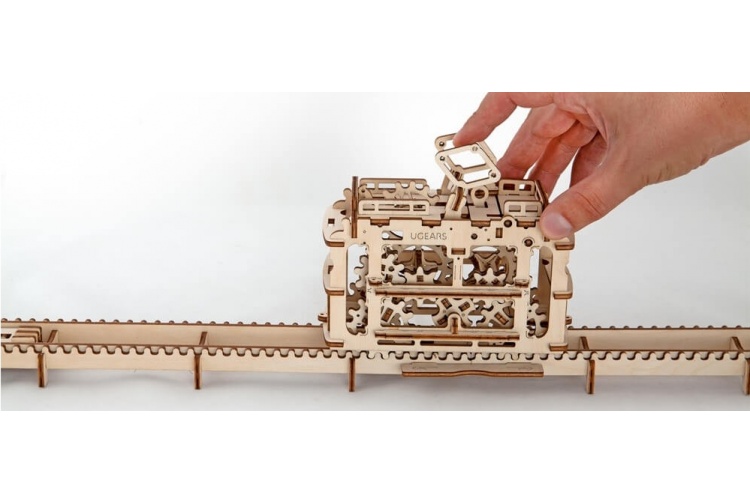 UGears Tram On Rails 07
