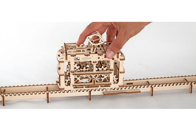 UGears Tram On Rails 08