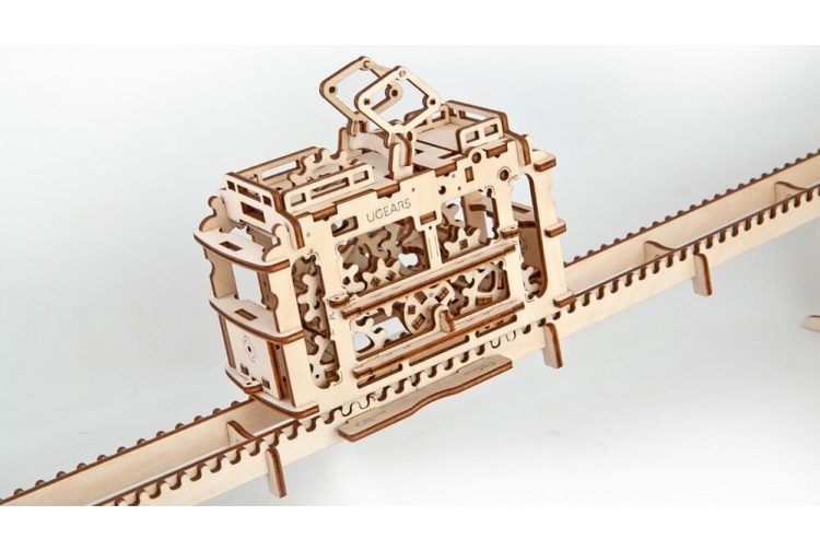 UGears Tram On Rails 12