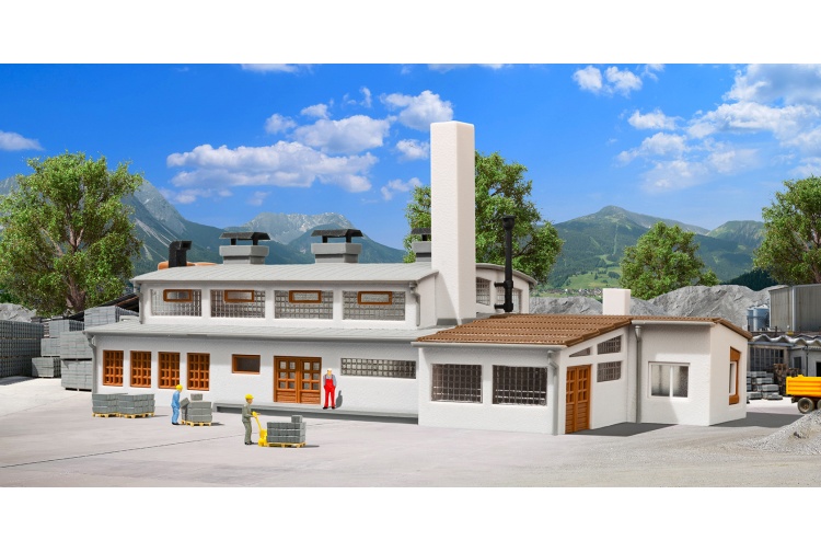 Vollmer 47900 Concrete Factory Example Layout Daytime