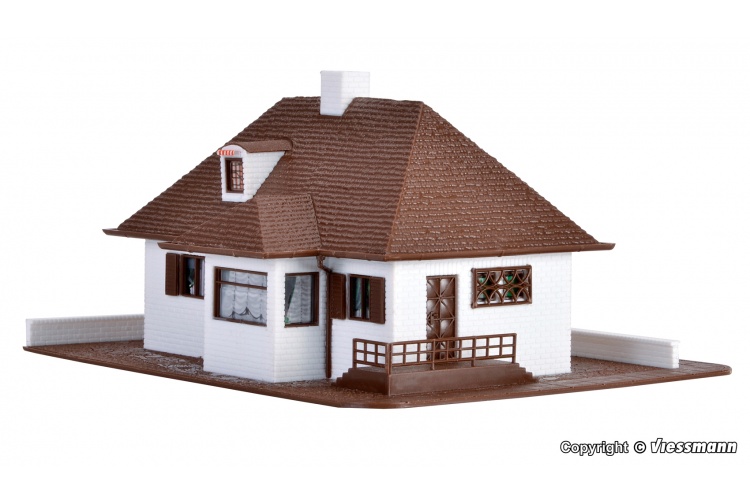 Vollmer 49219 Bungalow HO/OO Gauge Plastic Kit Front