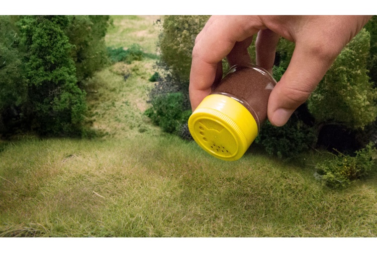 Woodland Scenics FS646 Accent Shakers Example Usage